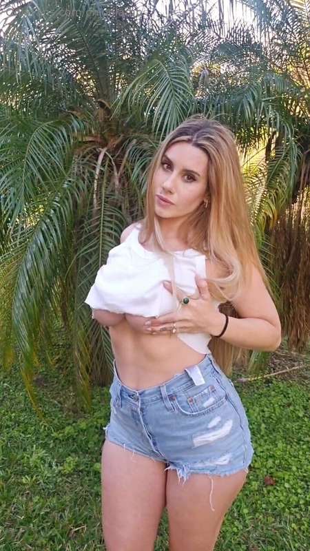 Chloelamb - Onlyfans - 03 Mar, 2025