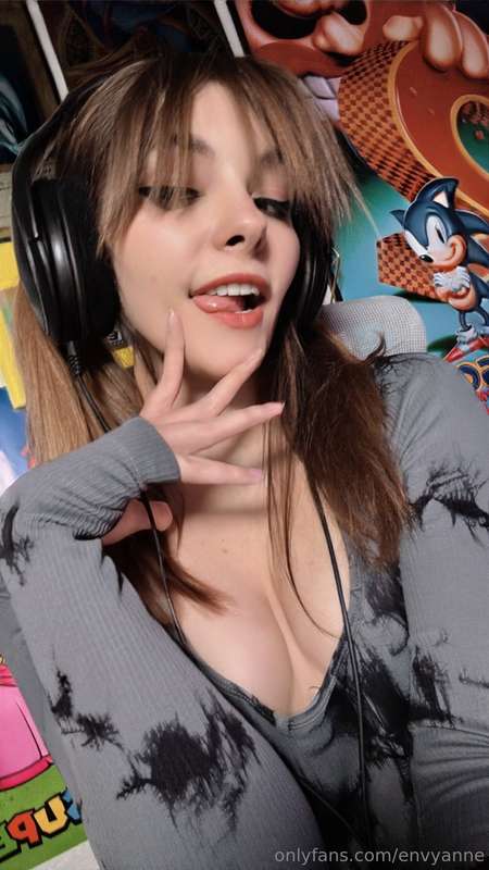 Going live on Twitch and then uploading customs! Come hang o.. 1