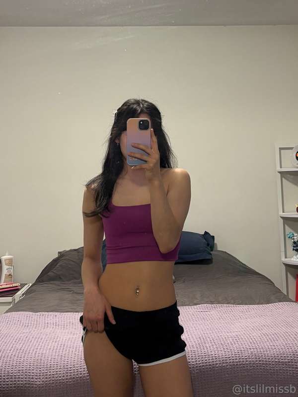 Like my new outfit? 💗 3