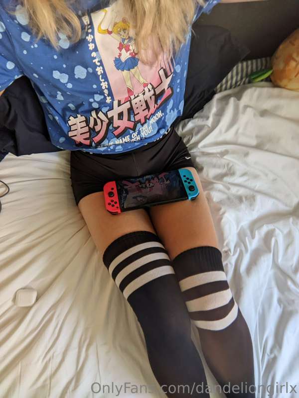 do you want to play switch with me? 👉👈 2