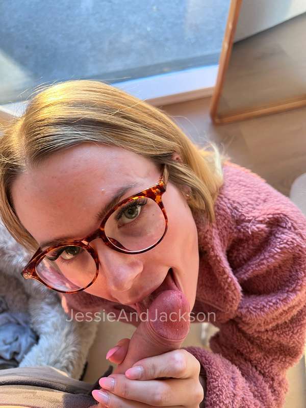 **No drop of cum left behind** 😈