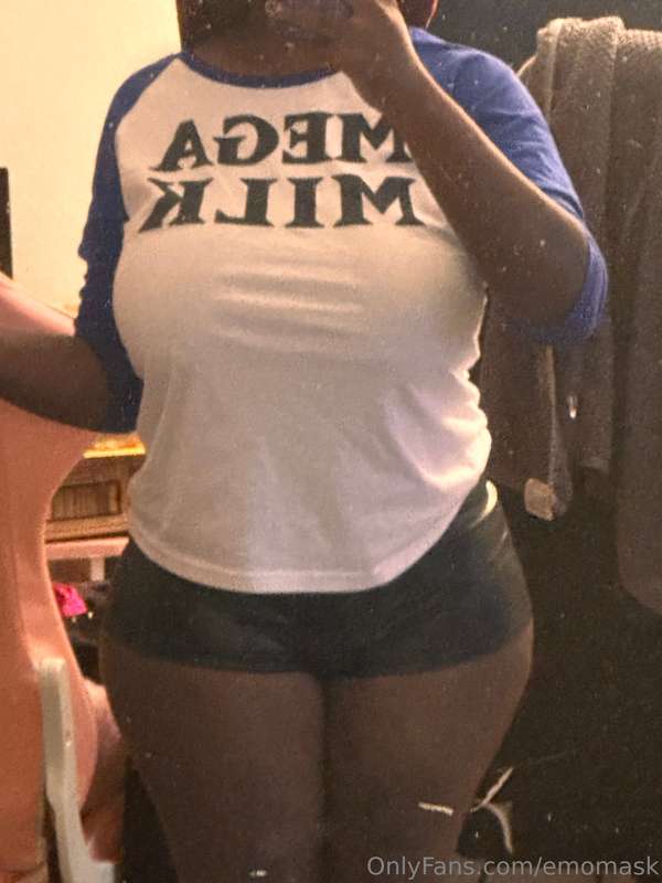 hehe send me gifts bc im thick https://throne.com/sillymask