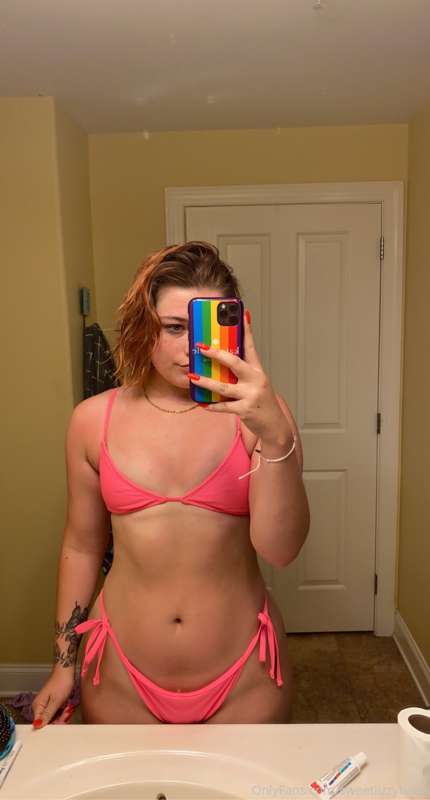 sneak peak into the cute suit i used to shake my ass in🍑