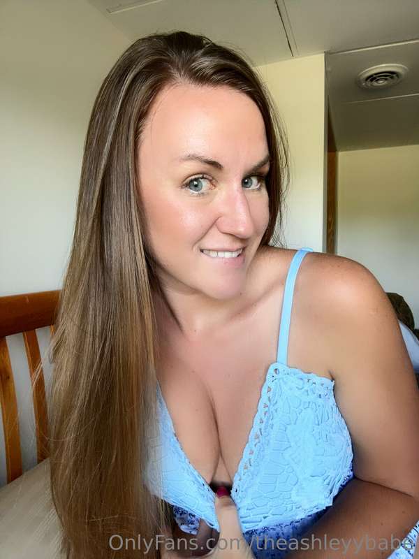 Swipe for a surprise 😉