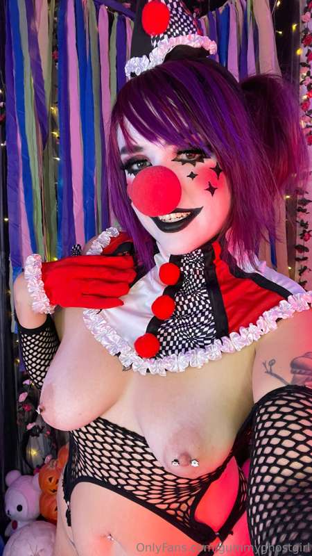 Clowning around is some of my favorite things to do! 🤡 I hav.. 30