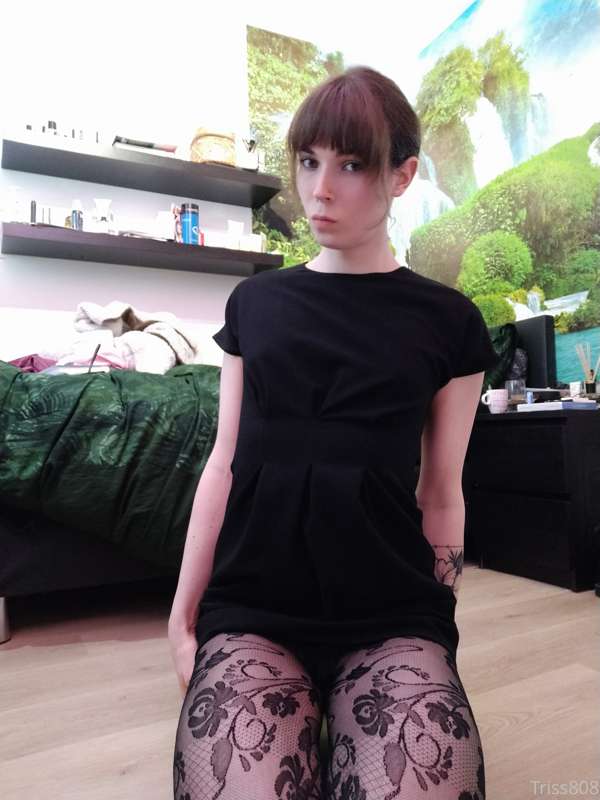 Hey everyone :)

New pictures for you all today. 
Decided to..