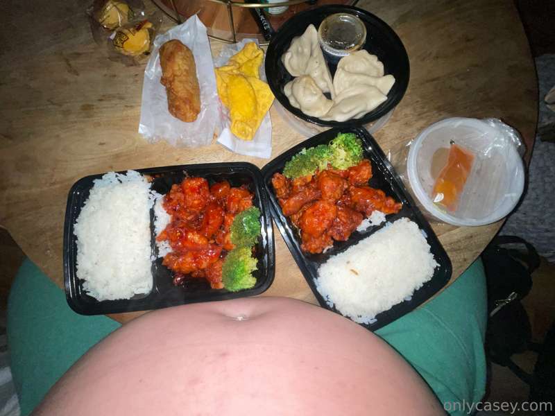 Round 1 has arrived 😍🥡🥢 up next, crumbl!