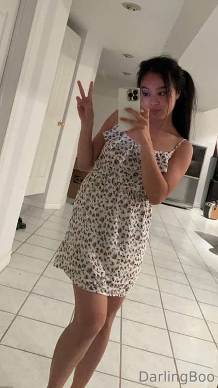 Type of outfit I like to wear at home hehe. Can’t go wrong w.. 4