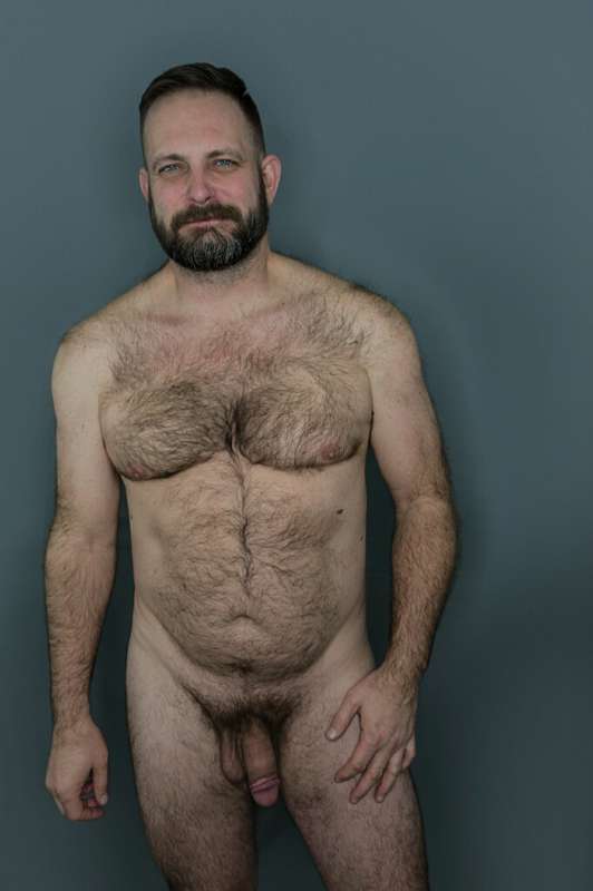 Just did a photo shoot with a friend.  We were hanging out d..