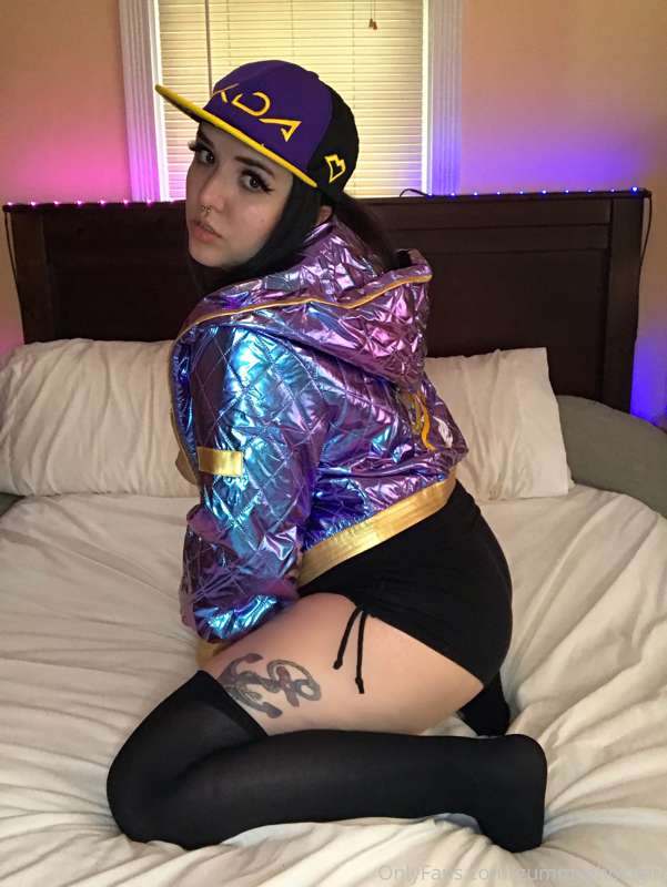 Akali KDA cosplay!💜 7