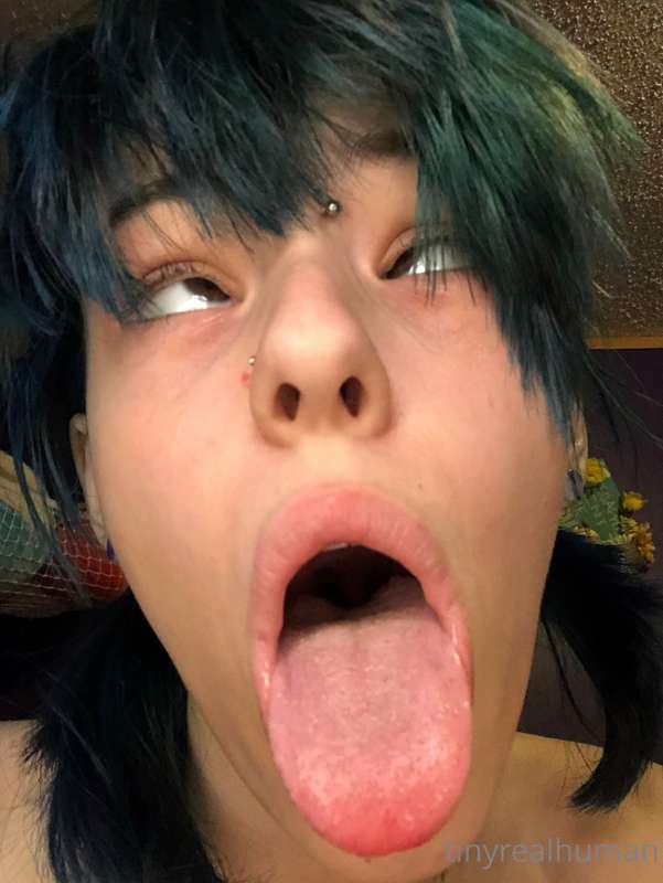 🥺i tried to make the face… 6