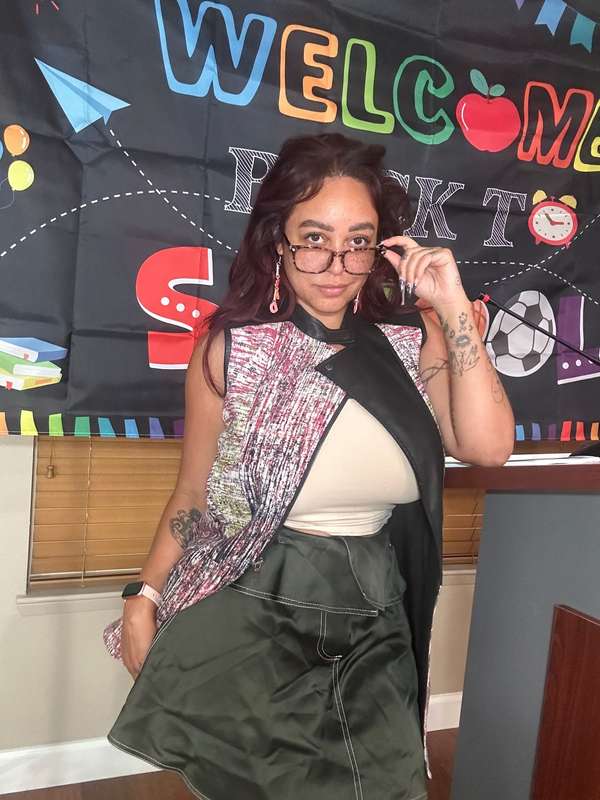 say hello to your substitute teacher, miss emi 