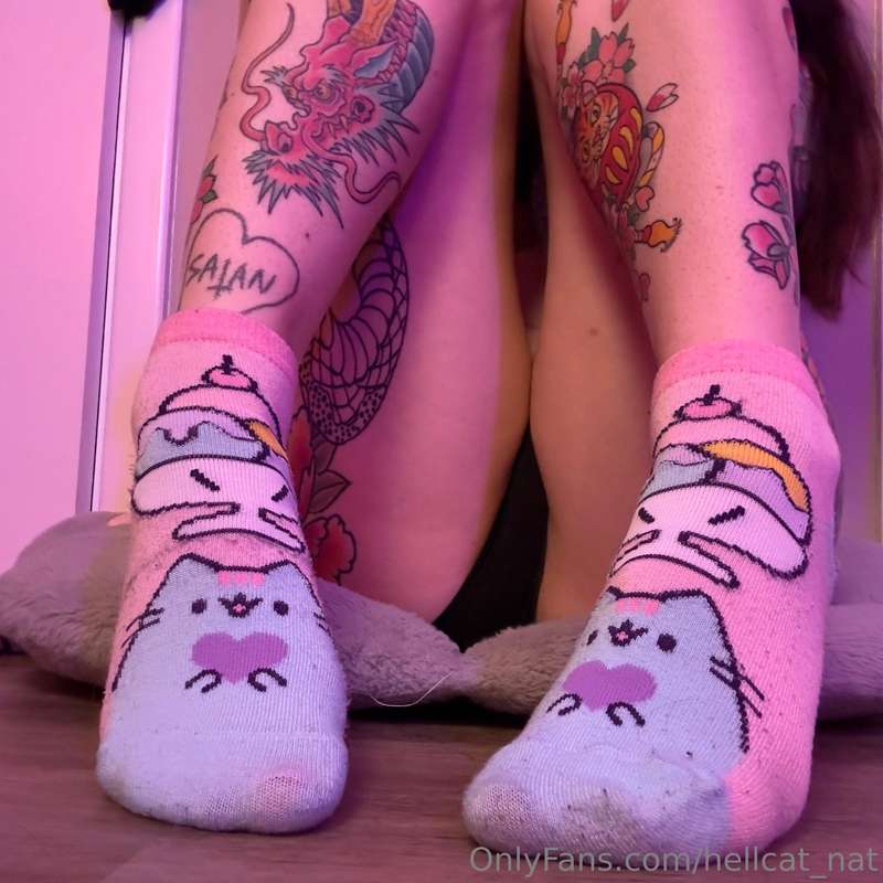 Dont worry I didnt forget about my sock lovers!! These are f.. 25