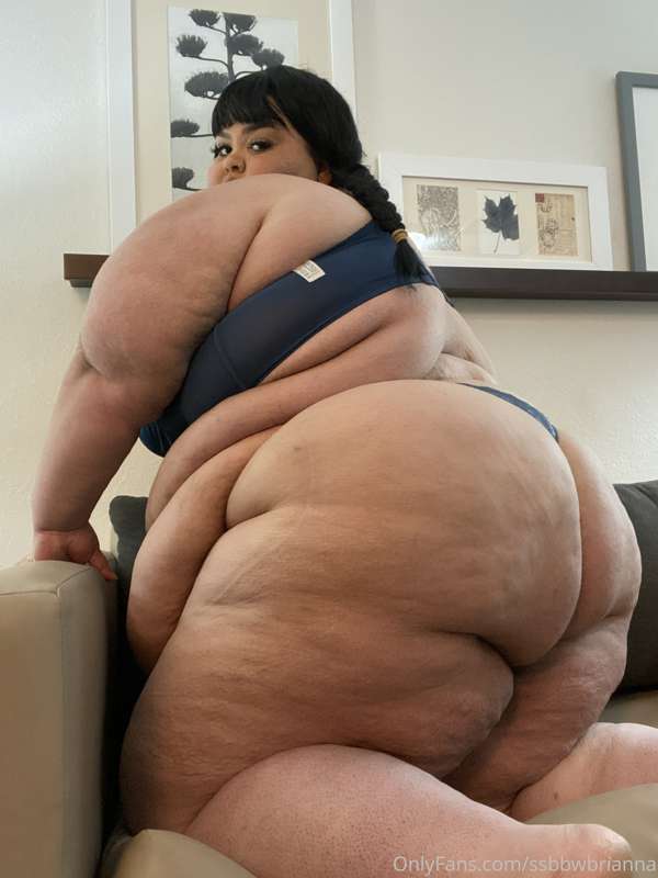My god, the way my hips, thighs and ass have grown since I s.. 6