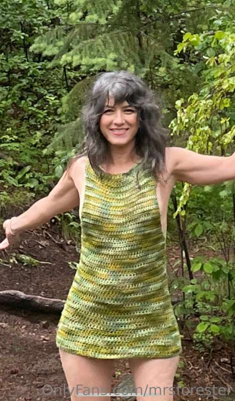 Wanna go for a walk in the woods?see me in my natural state ..
