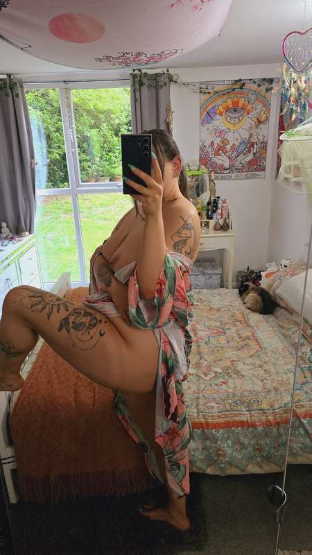Let's fuck in the shower babe 🥵💦
