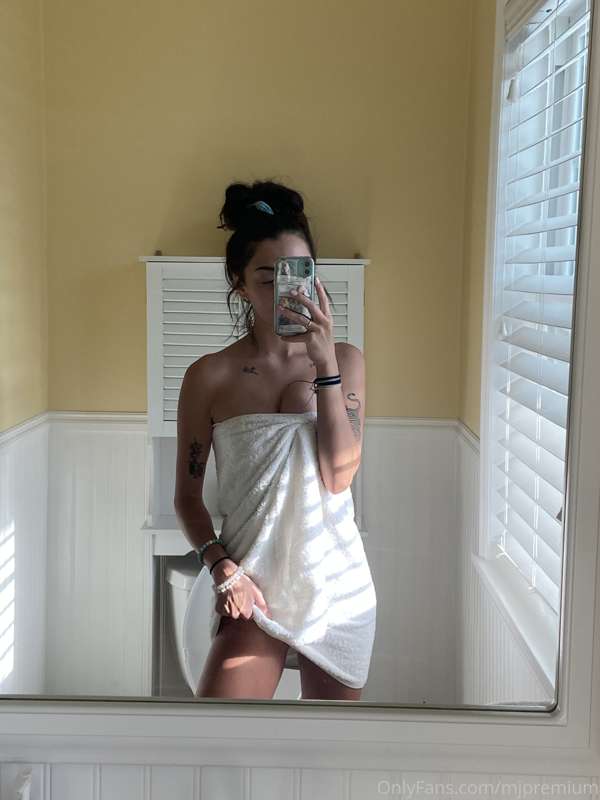 good morning and happy monday! i sent out a video your sure ..