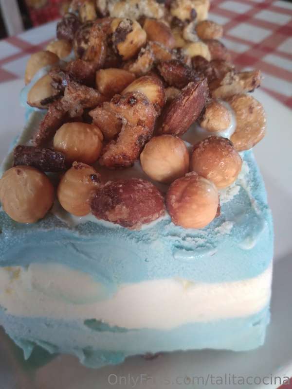 Postre helado Argentina  🇦🇷 Campeón Mundial!

Para el helado.. 3