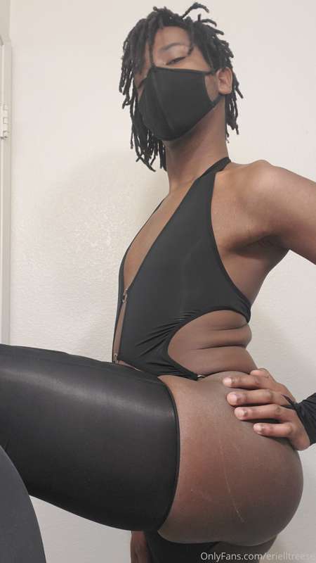 Accidental MK female ninja cosplay lol