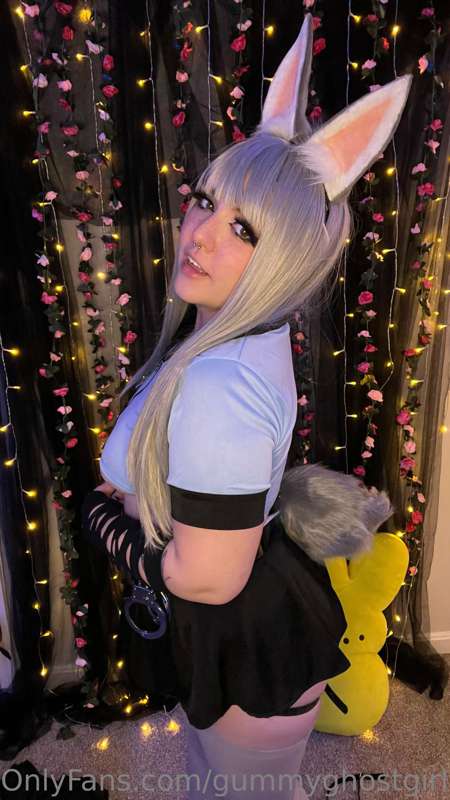 Officer Judy Hopps reporting for duty 🐰🚓 8