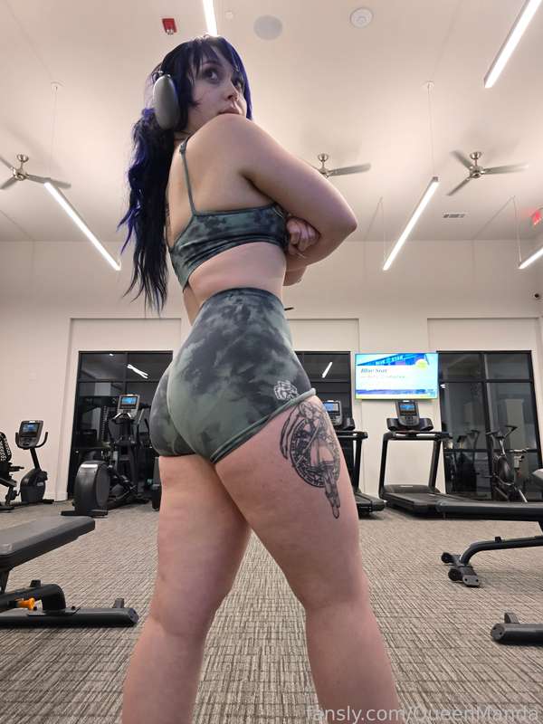 Queenmanda - Fansly - 12 Apr, 2025 1