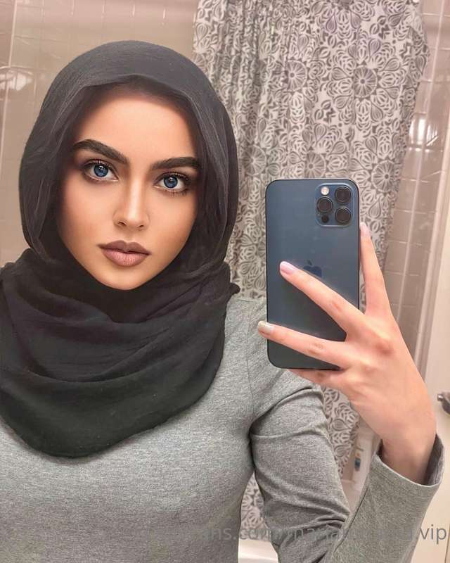 Peek a boo