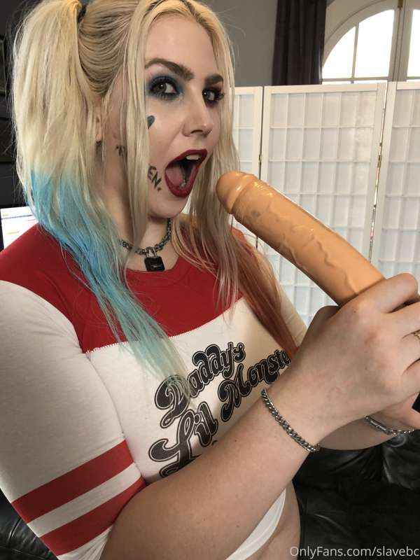 Harley Quinn (part 1/2). 25
