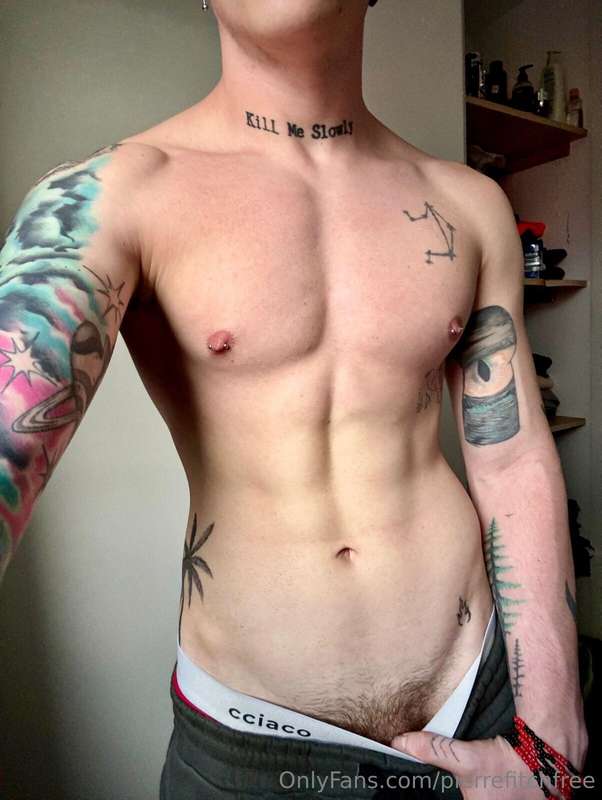 This twink boy is the REAL MASTER CUM 🥵 He loves to play wit.. 1