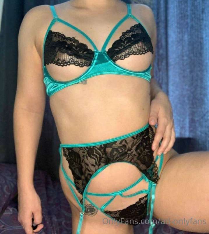 Averymaeefreex - Onlyfans - 11 Apr, 2022