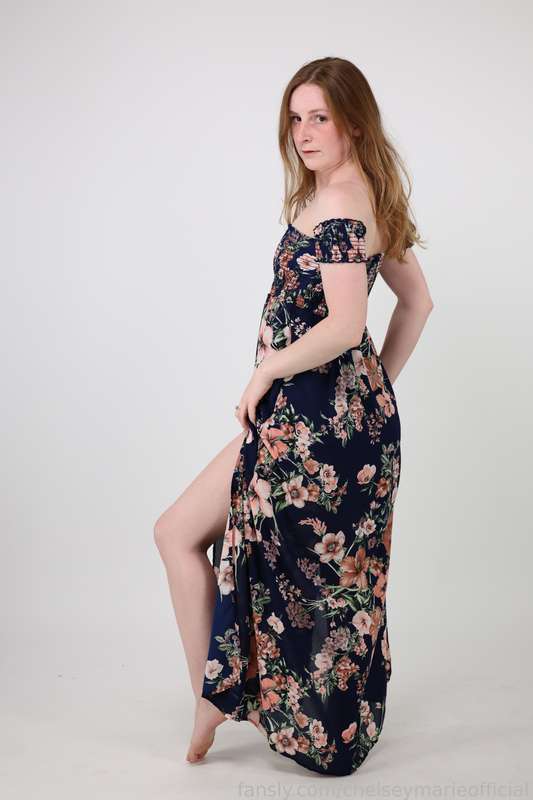 Chelseymarieofficial - Fansly - 06 May, 2025 3