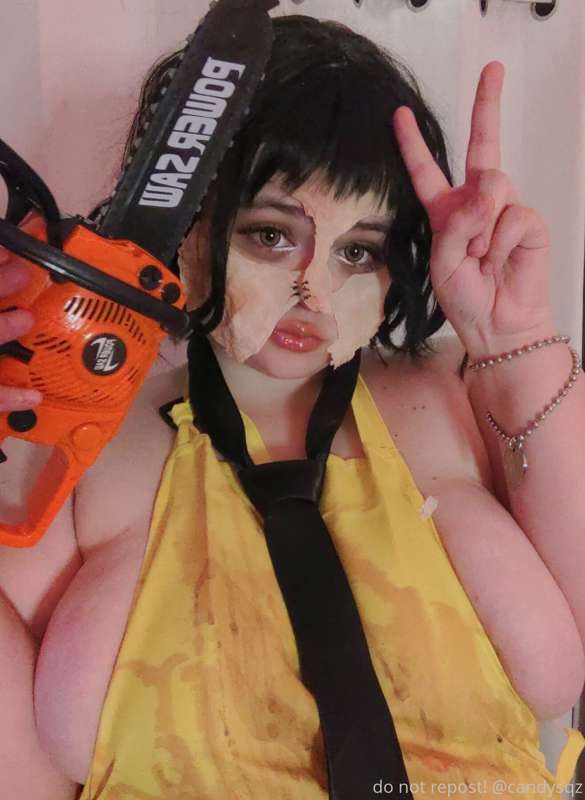 happy late halloween!! <3 2