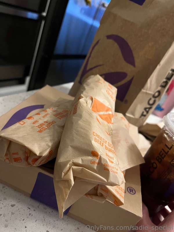  I picked up some Taco Bell on my way home and couldn't wait.. 9