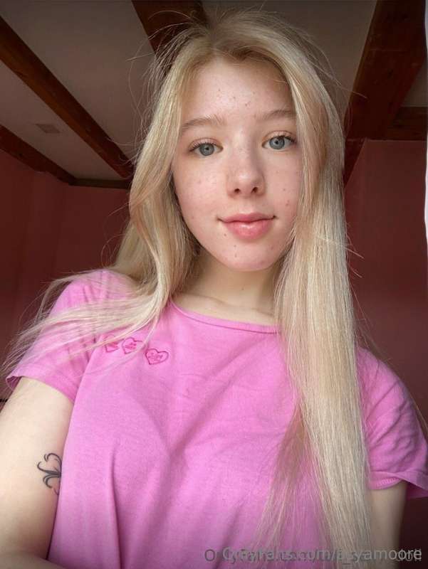 🟢CLICK HERE - @hello_julie 🟢 This cutie is online and horny!..