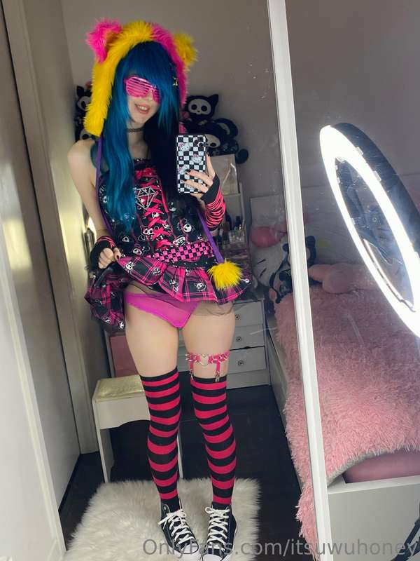 Always think about her~ 😉💕🥰🌈 3