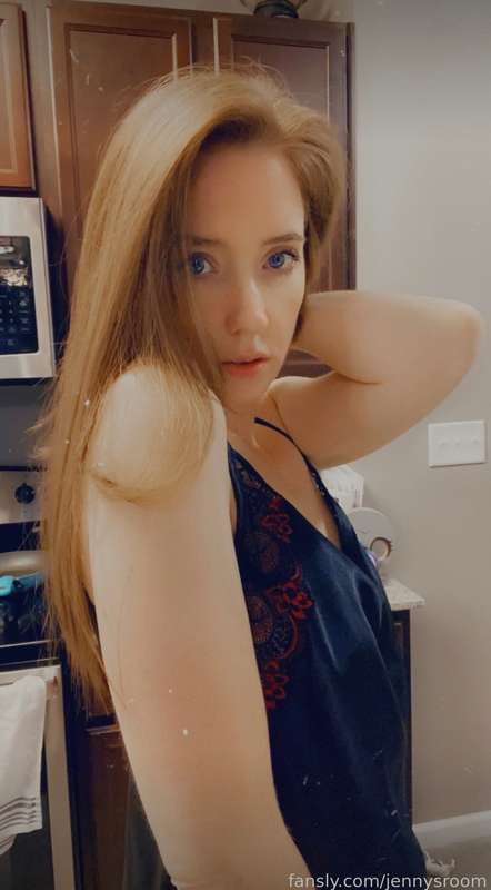 Jennysroom1 - Fansly - 11 Feb, 2025 3