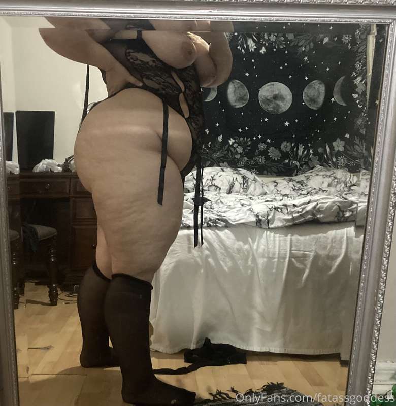 Your dirty little slut 🖤