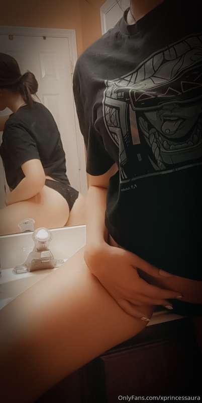 Xprincessaura - Onlyfans - 02 Dec, 2021 2