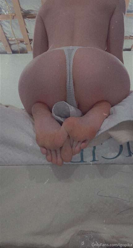 Fuck me ?


Tips are appreciated and go toward my groceries .. 1