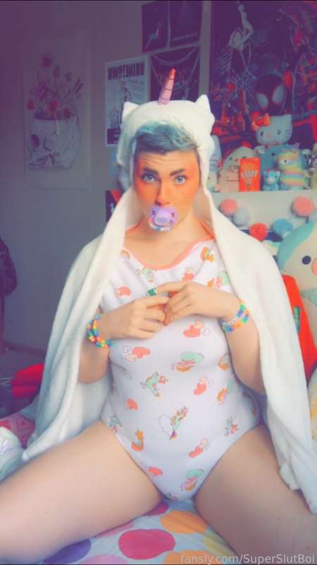 Superslutboi - Fansly - 15 Sep, 2021