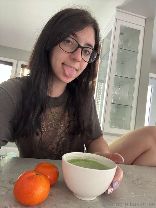 Good morning 💕 Having some matcha and ready to start the day..