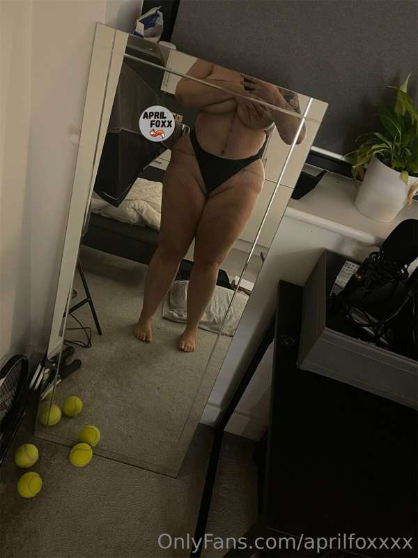 😈