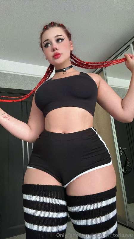 You can use me as your pocket fuckdoll😈