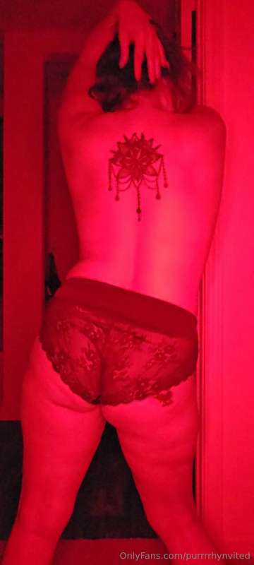 #thingofbeauty #Petite #juicy #fcknsweet