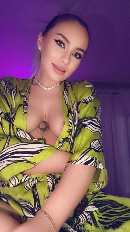 🤩Come closer and feel my warmth 🤤 it's just the start of our..