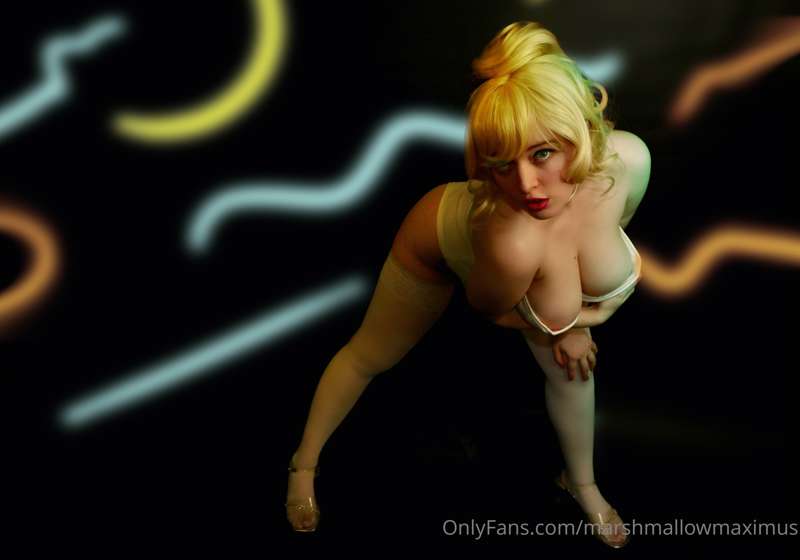 Holli Would from Cool World <3
Part 1 9