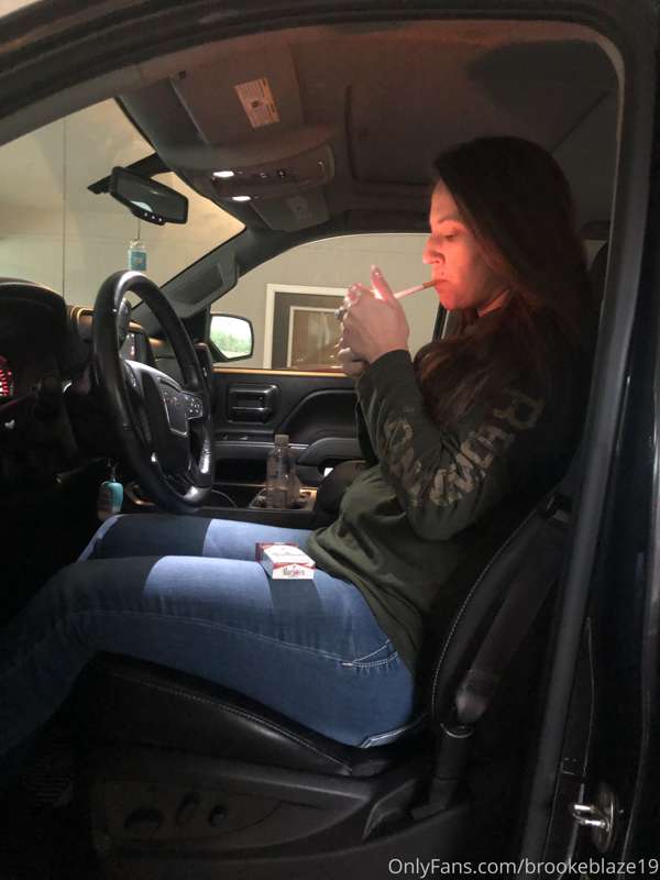 Smoking candids while driving