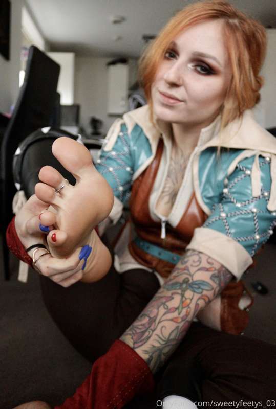Do I have any fans of the Witcher on here ? 😏🔥

Let Triss Me.. 28