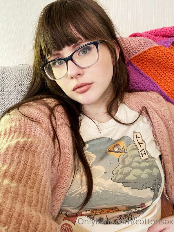 I cut my fringe and I like it, what do you think? 😇 I also p..