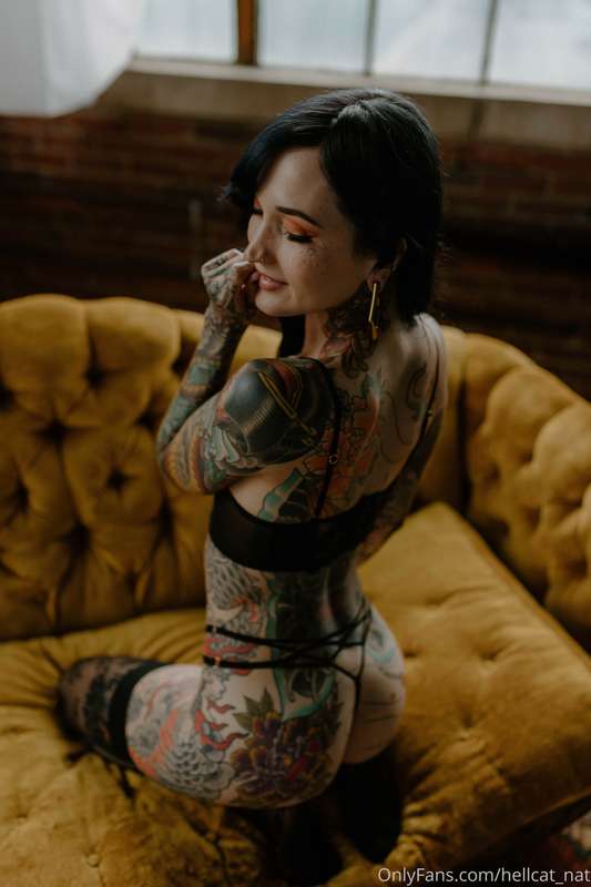 Just got some photos back from a recent photoshoot (ﾉ◕ヮ◕)ﾉ*:.. 1