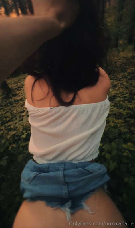 your naughty neighbor plans to seduce you in nature🧸